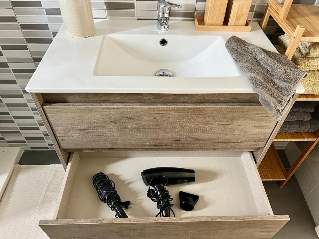 Acogedor Apartamento Cerca De La Playa Lejlighed Valencia Eksteriør billede