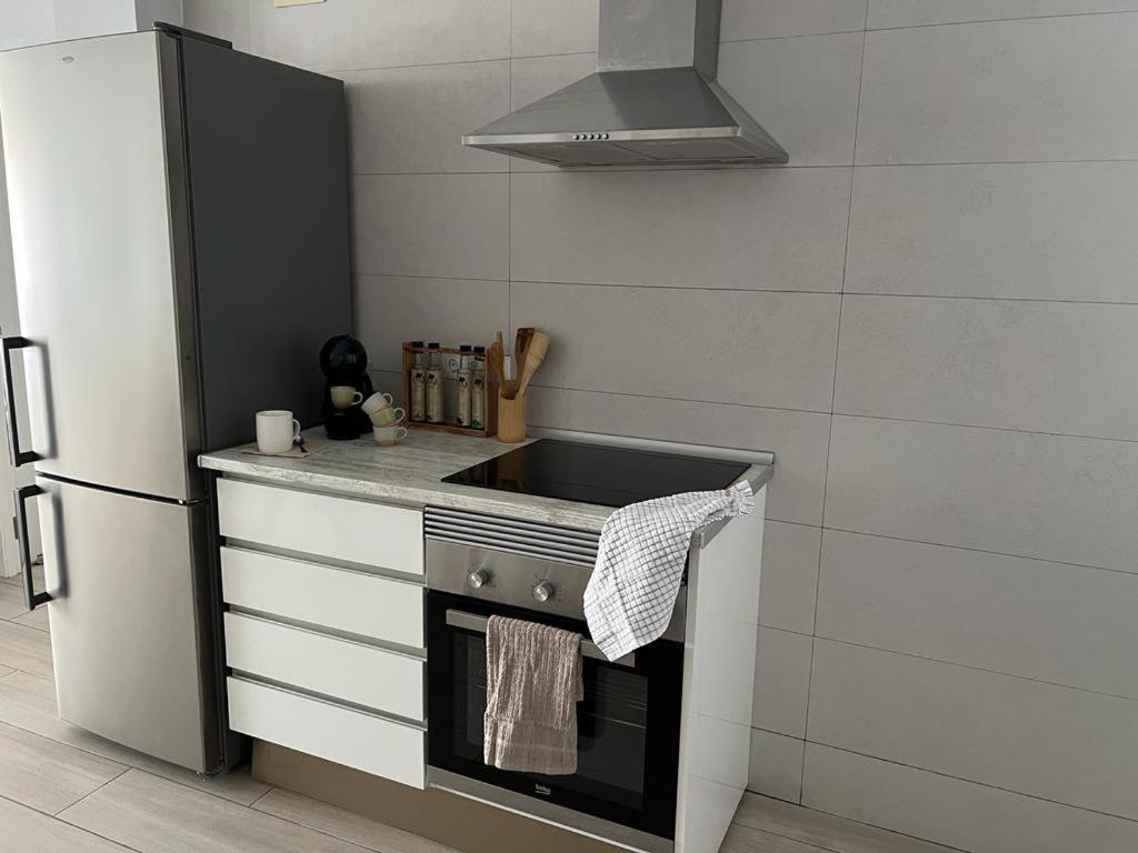 Acogedor Apartamento Cerca De La Playa Lejlighed Valencia Eksteriør billede